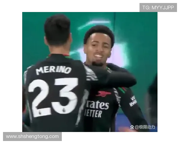 切尔西与利物浦激战正酣谁能在英超赛场上笑到最后